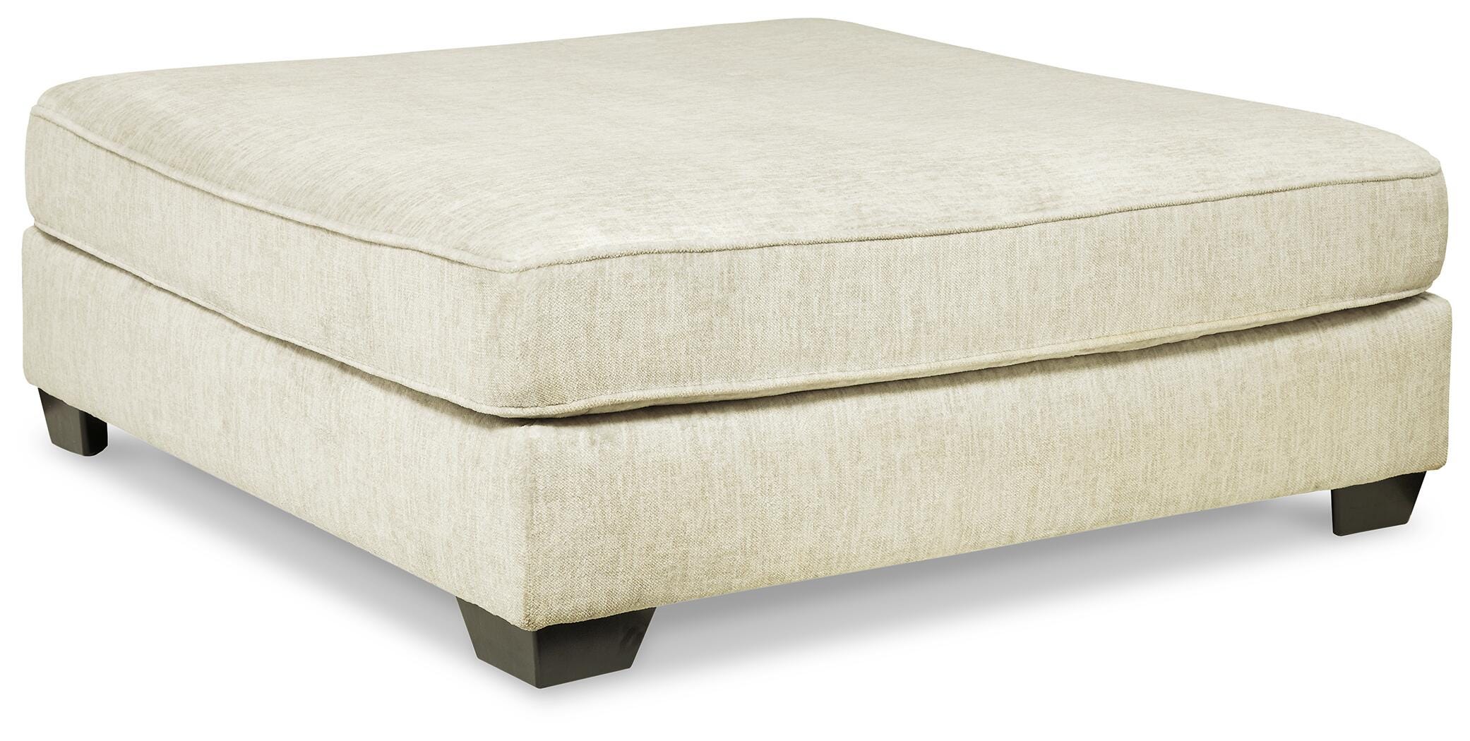 Rawcliffe 3-Piece Sectional with Ottoman in Parchment