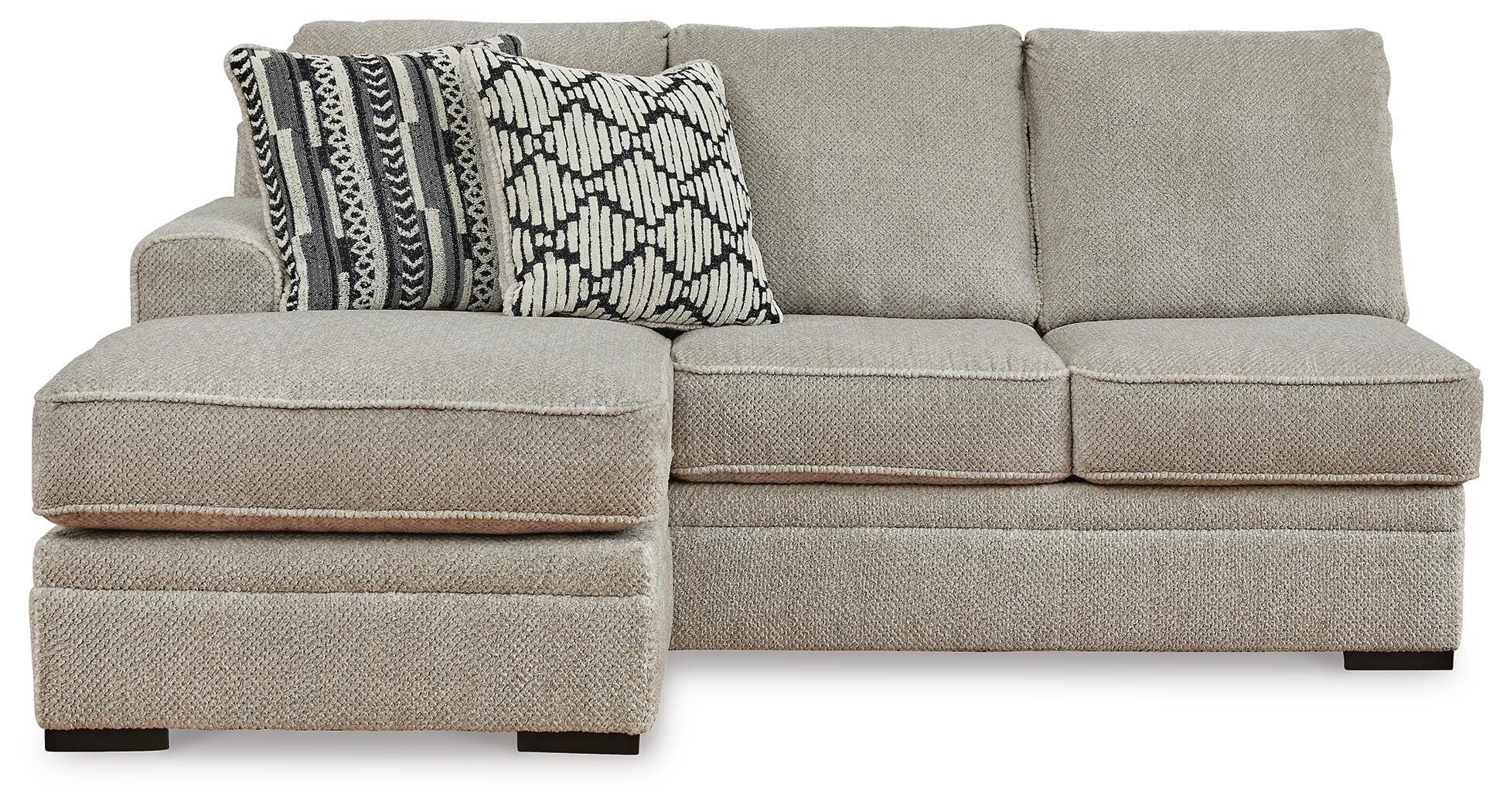 Calnita 2-Piece RAF Sectional in Sisal Velvet