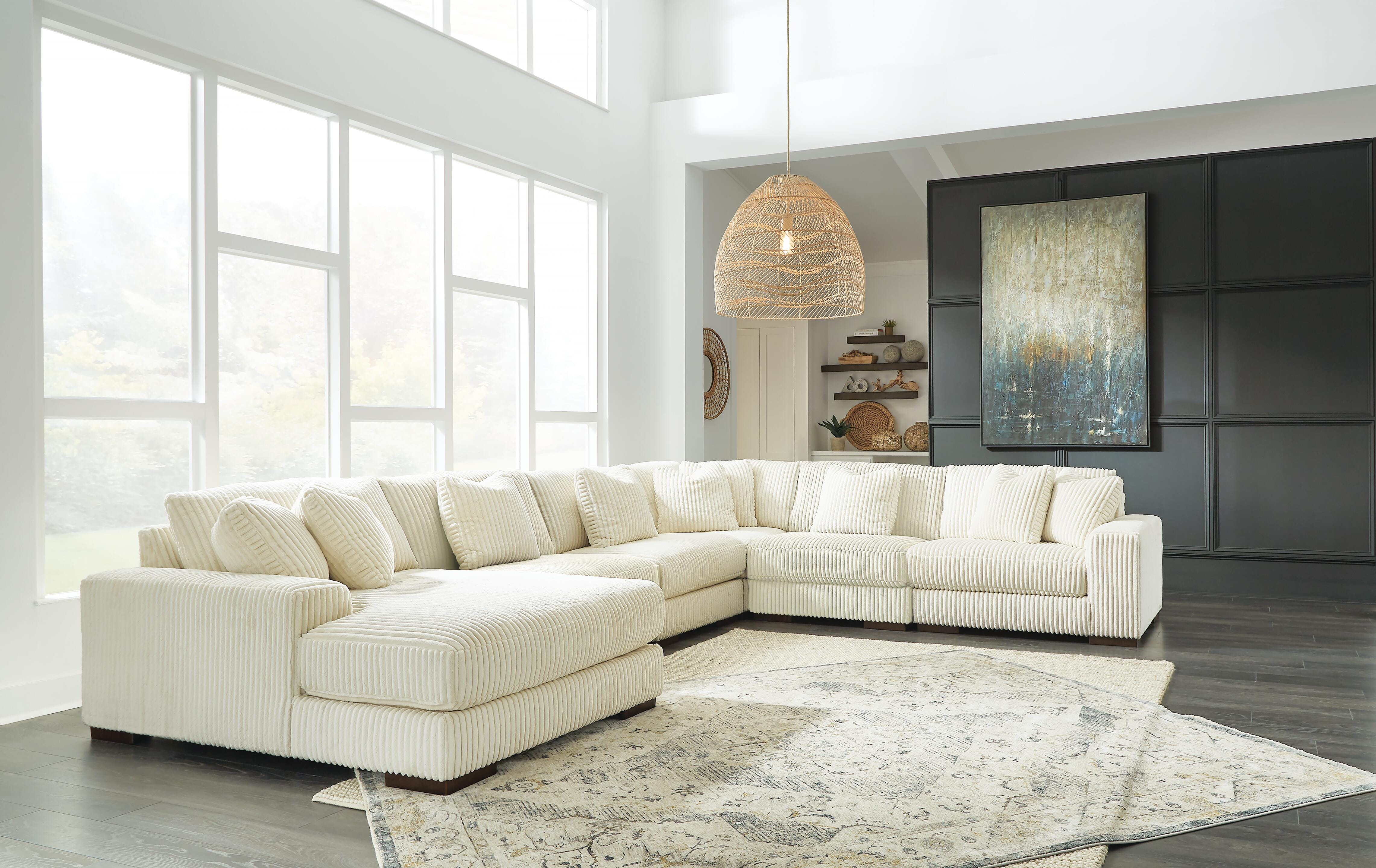 Lindyn 6-Piece LAF Chaise Sectional in Ivory Velvet