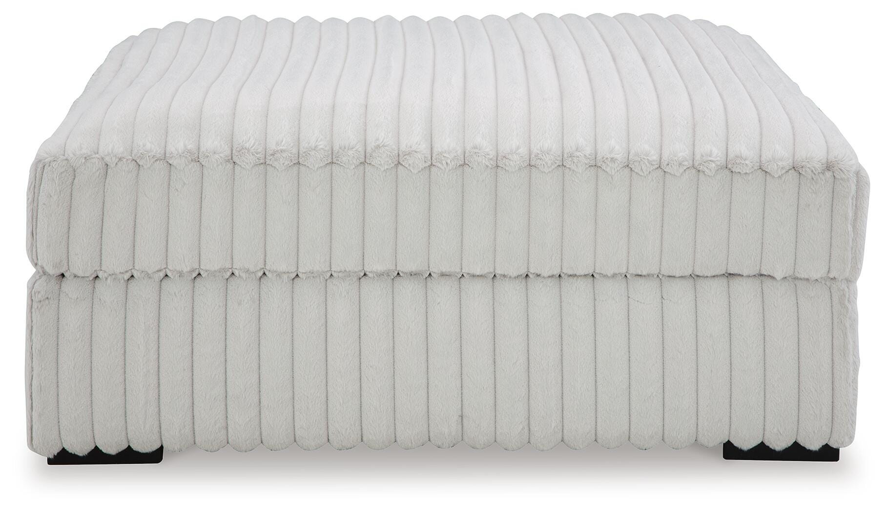 Stupendous 4-Piece Sectionals and Ottoman in Alloy