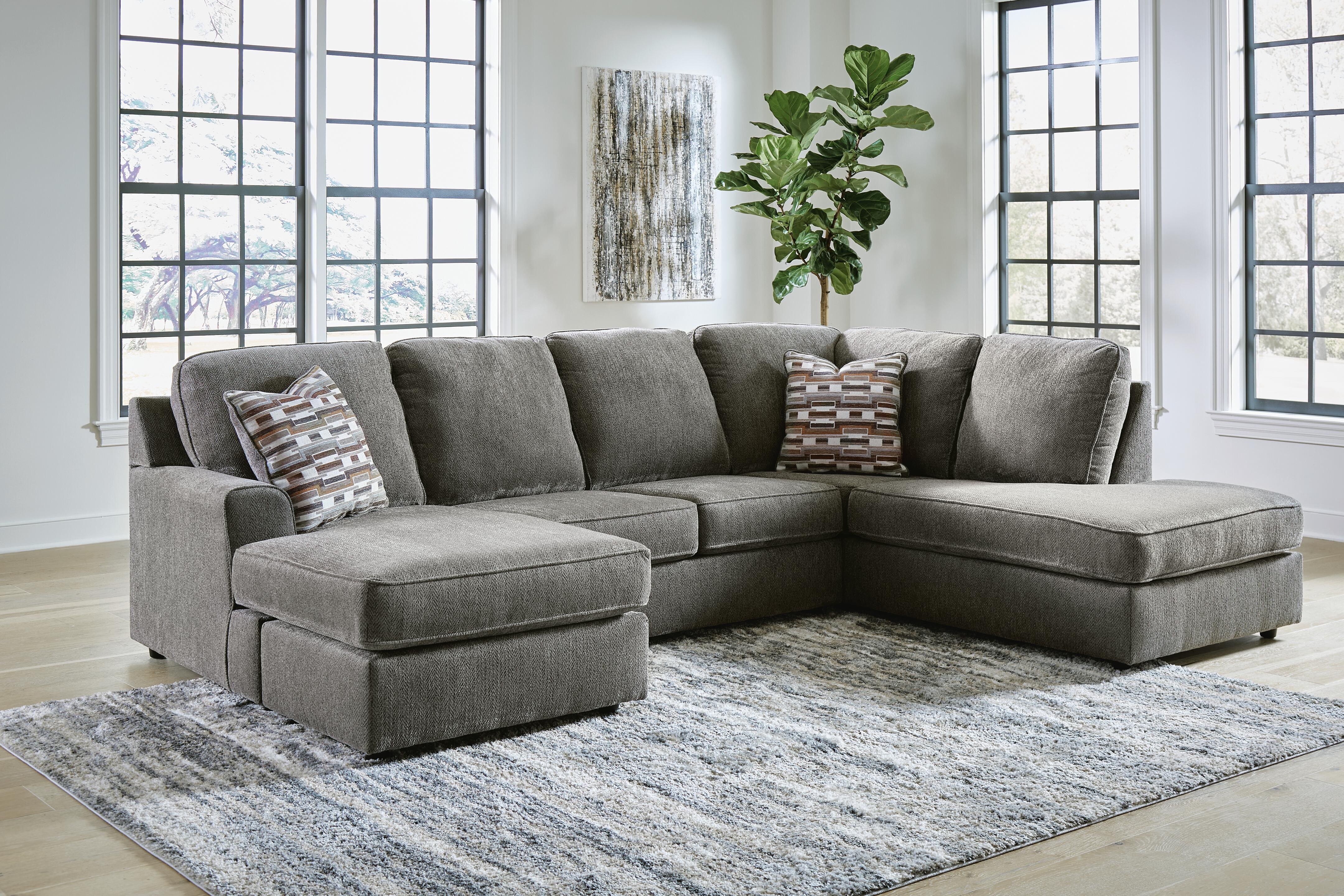 O'Phannon 2-Piece RAF Chaise Sectional in Putty Chenille