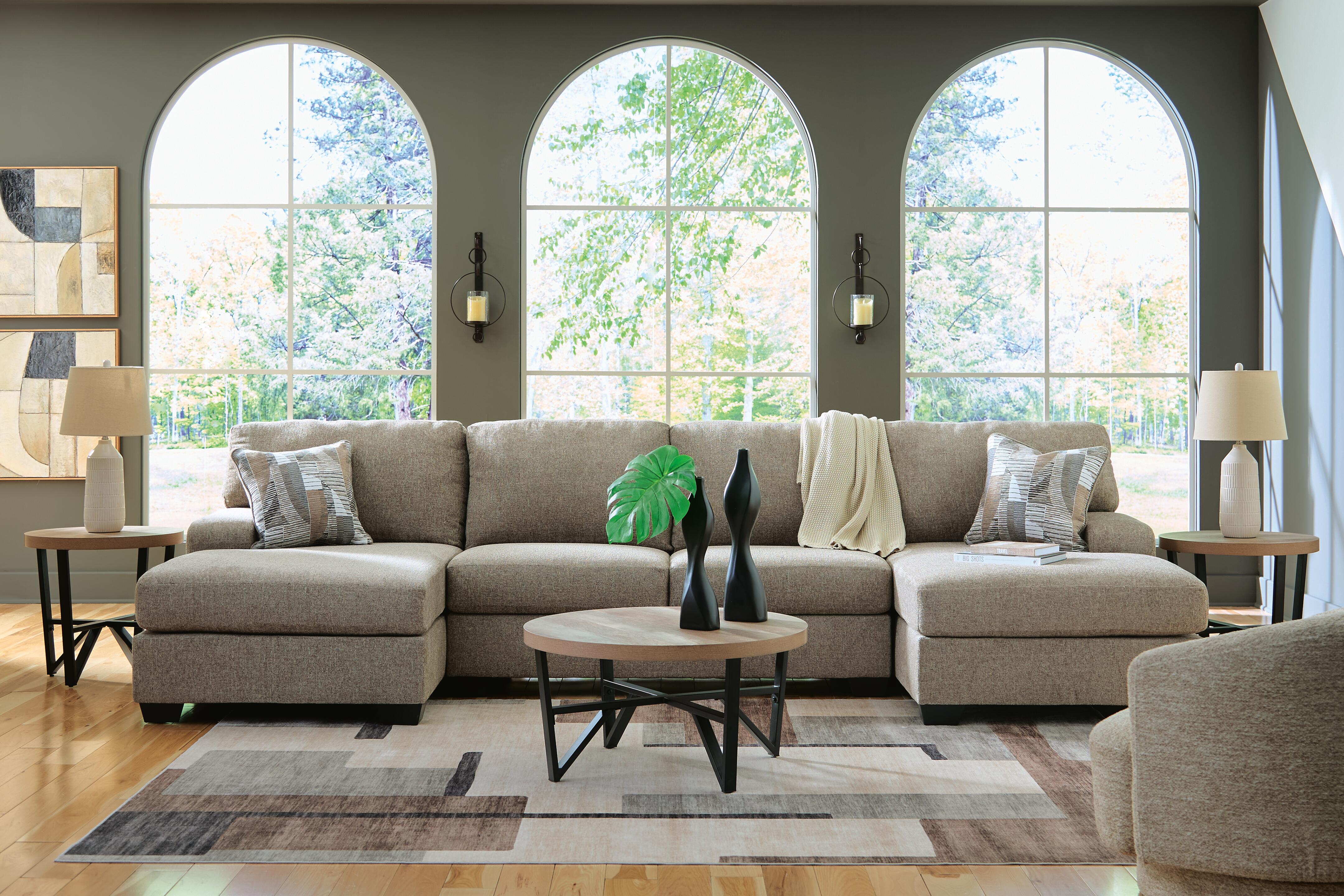 Newellen 3-Piece LAF Chaise Sectional in Hemp Chenille