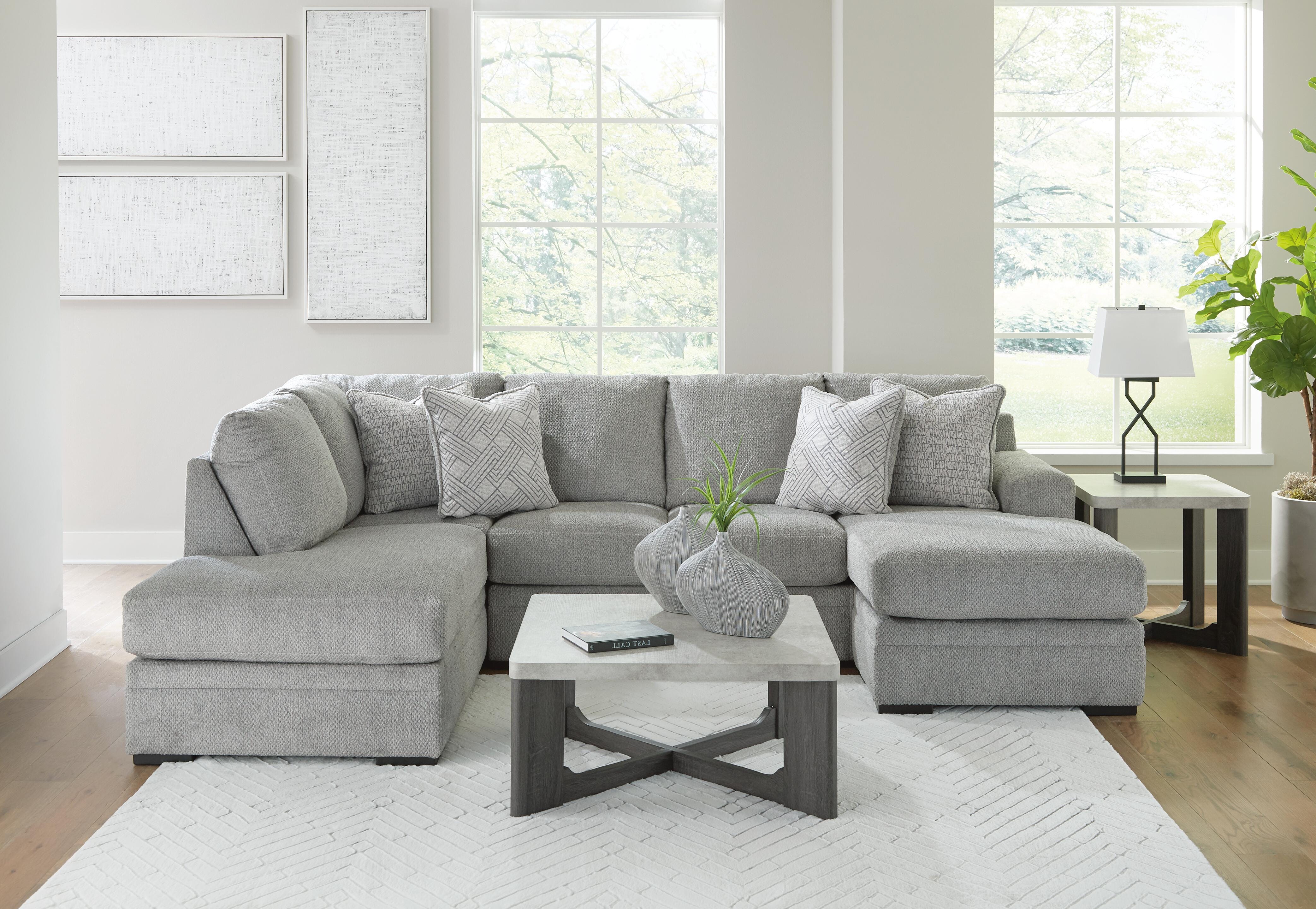 Casselbury 2-Piece LAF Sectional in Cement Velvet