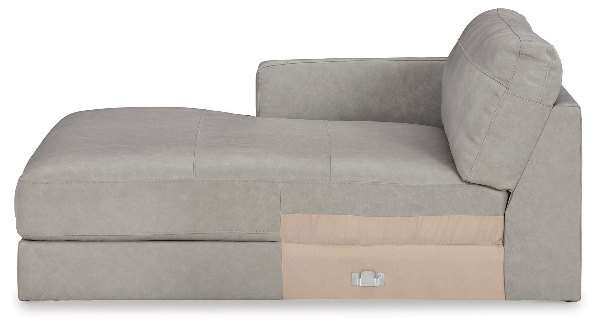 Amiata 2-Piece LAF Chaise Sectional in Glacier Leather