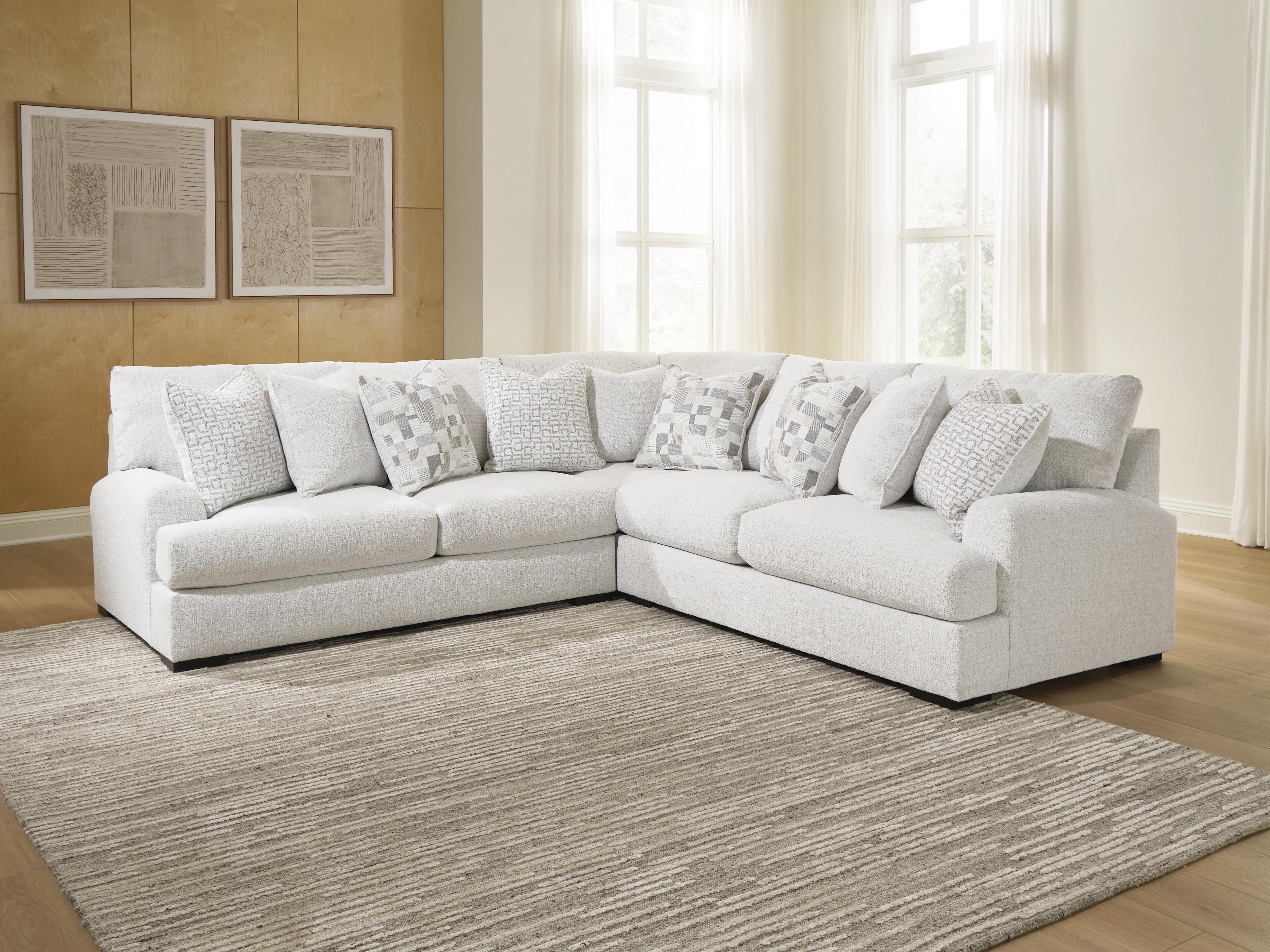 Misty-Lakes 3-Piece Sectional in Chalk