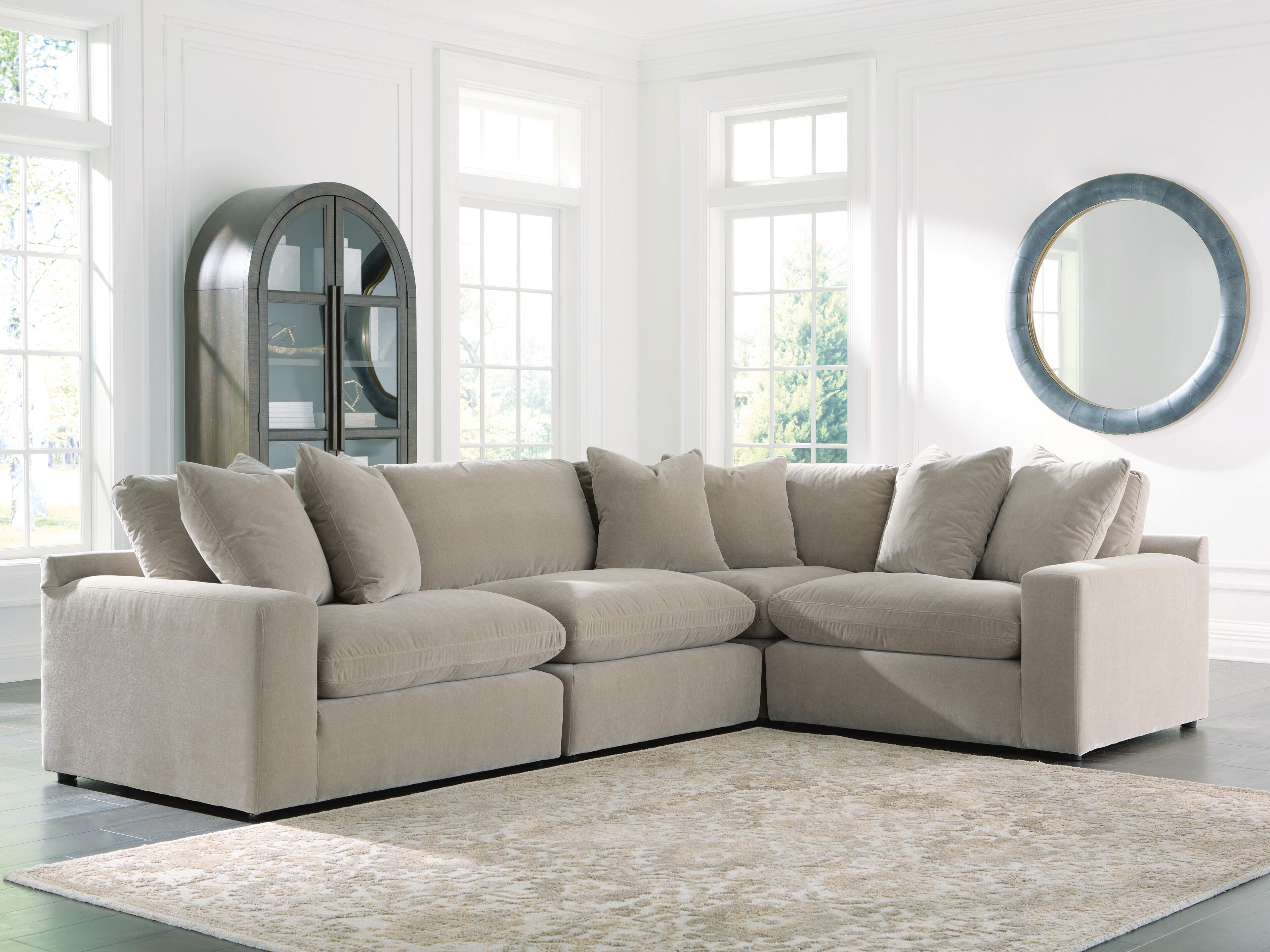 Maxton Heights 4-Piece Sectional in Pebble