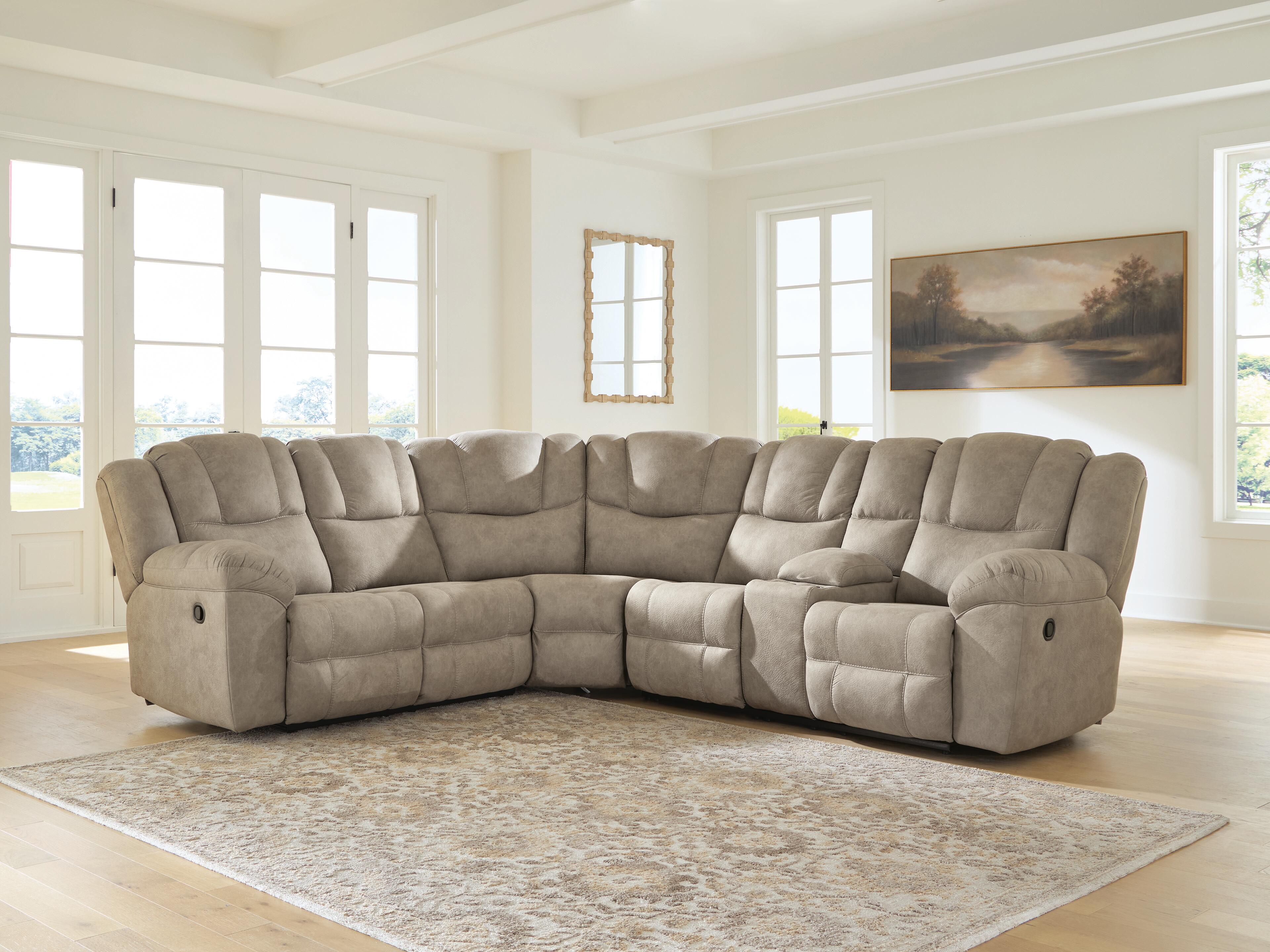 Pearce-Pike 3-Piece Reclining Sectional with Console in Birch