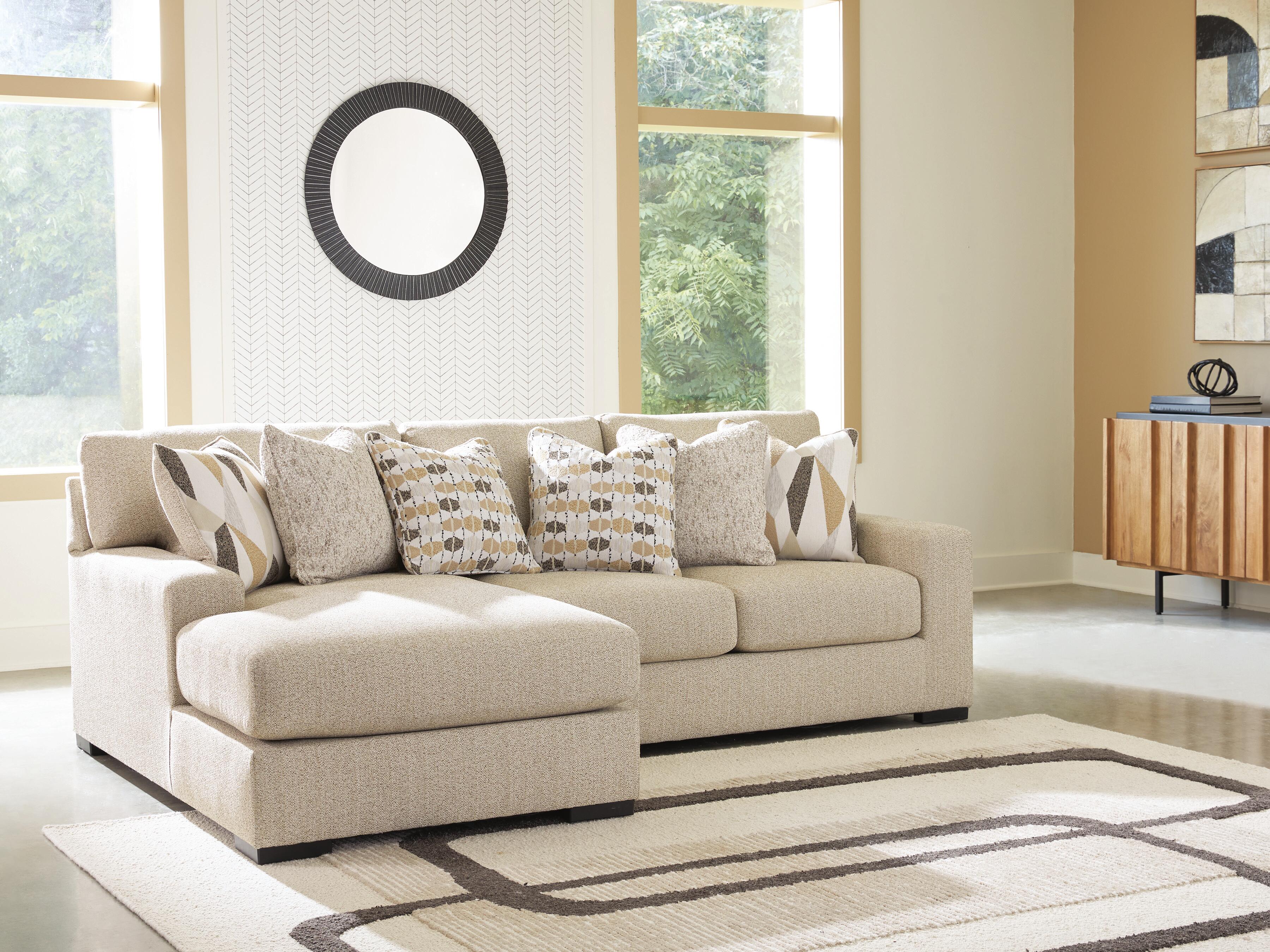 Laurelgrove 2-Piece Sectional with LAF Chaise in Pebble