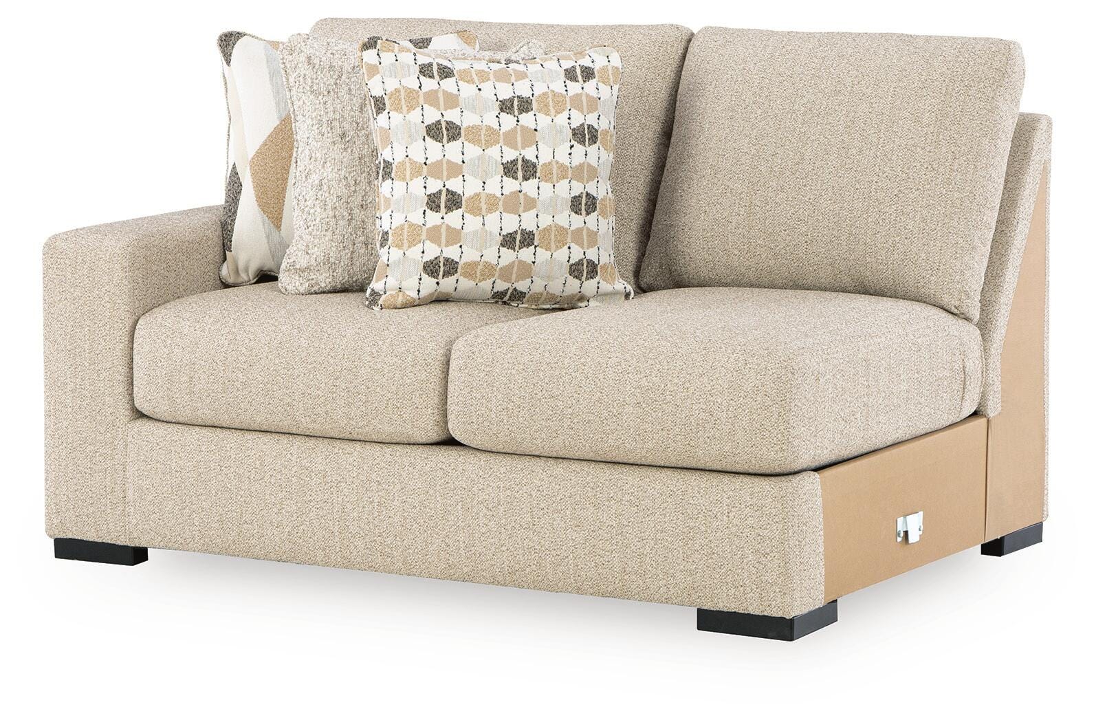 Laurelgrove 2-Piece Sectional with RAF Chaise in Pebble