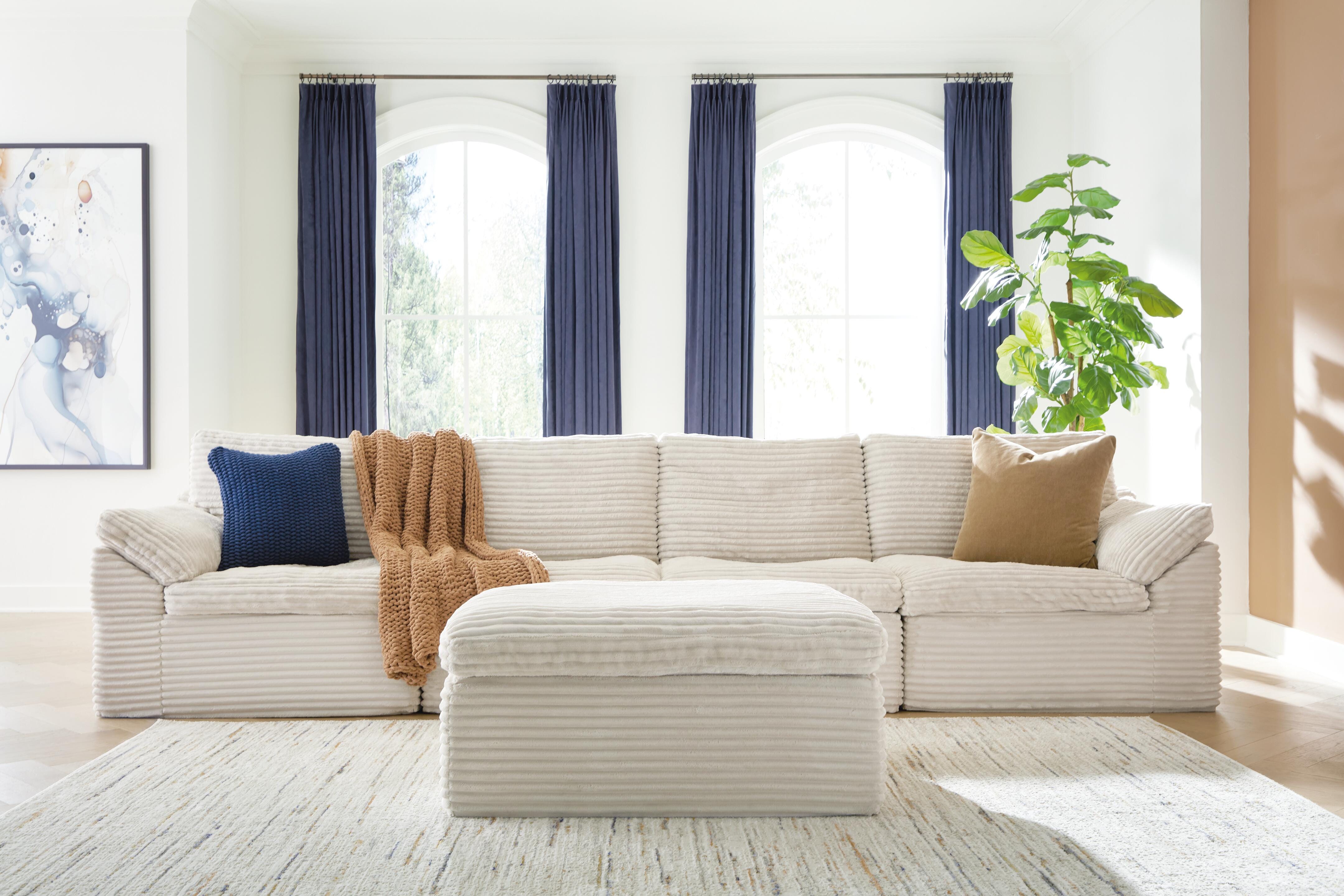 Fannin 4-Piece Sectional with Ottoman in Ivory