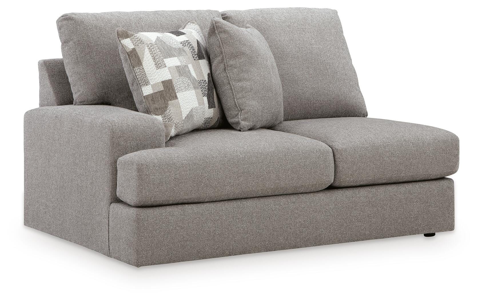 Lindon 3-Piece RAF Chaise Sectional in Smoke