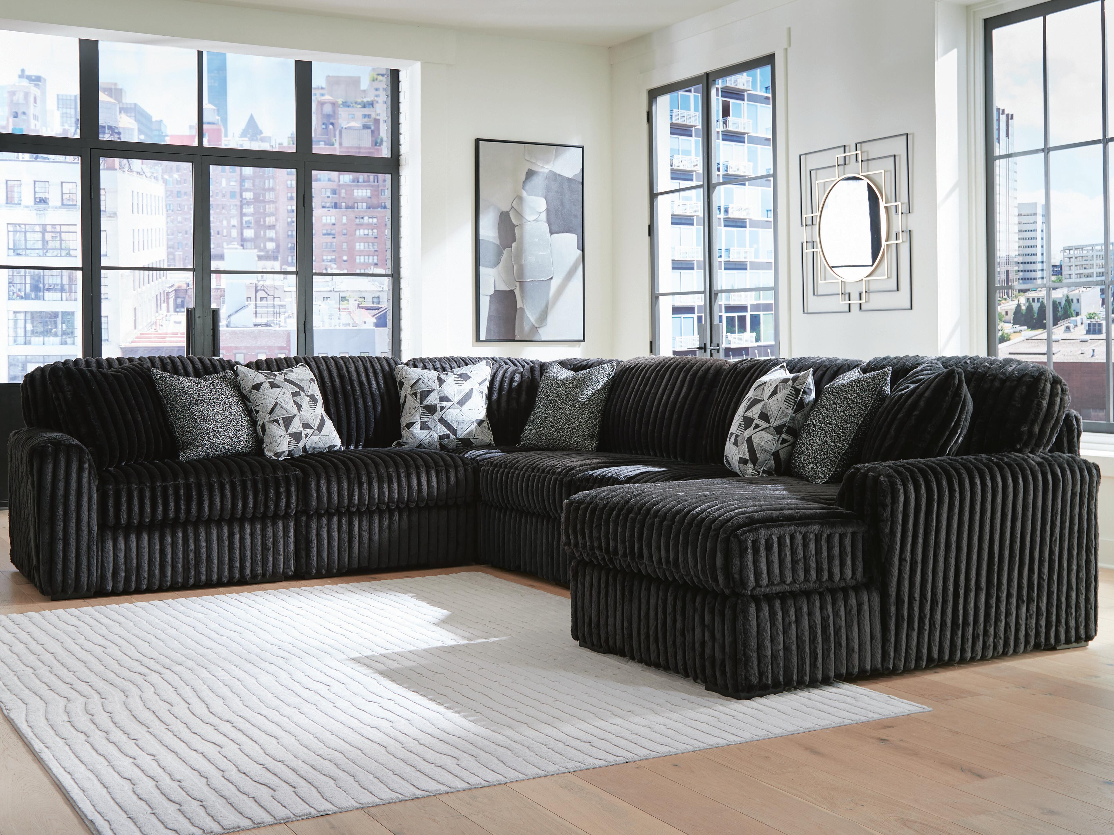 Midnight-Madness 6-Piece RAF Chaise Sectional in Onyx
