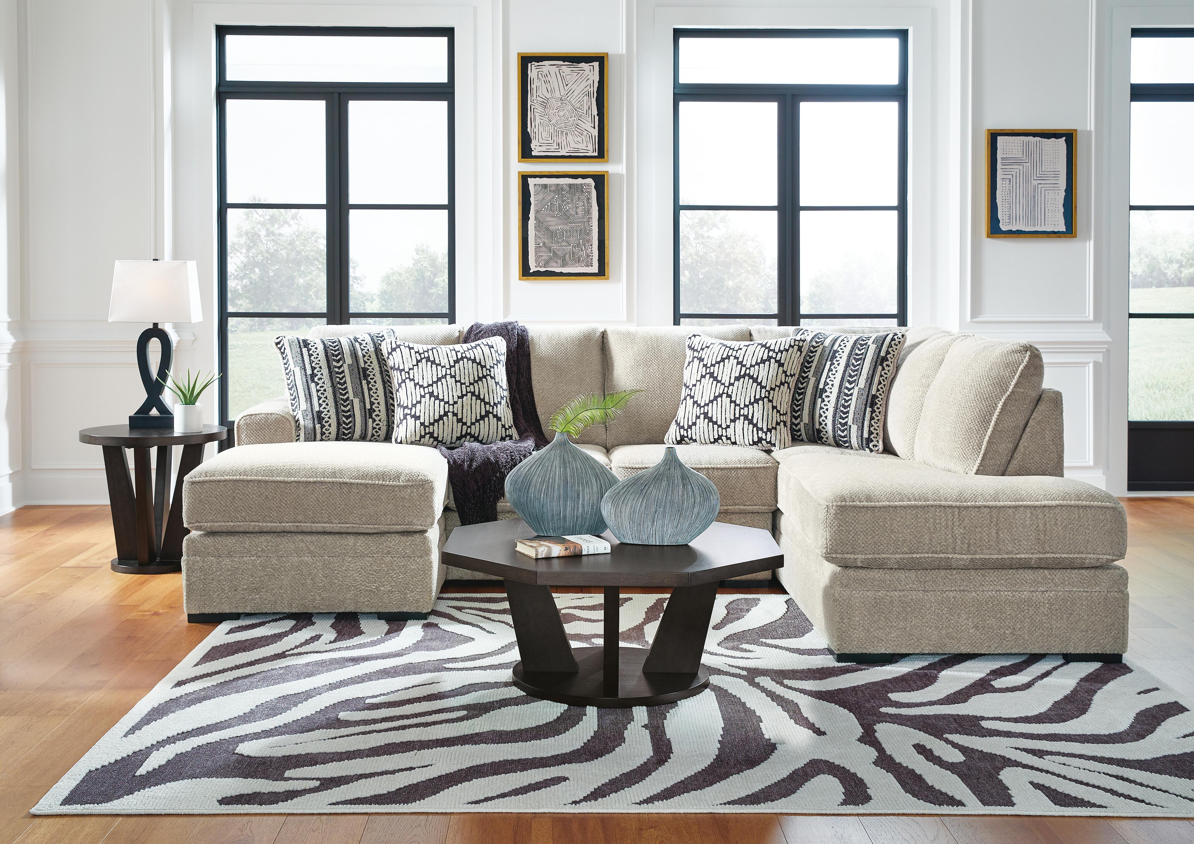 Calnita 2-Piece RAF Sectional in Sisal Velvet