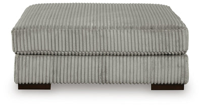 Lindyn 5-Piece Sectional and Ottoman in Fog