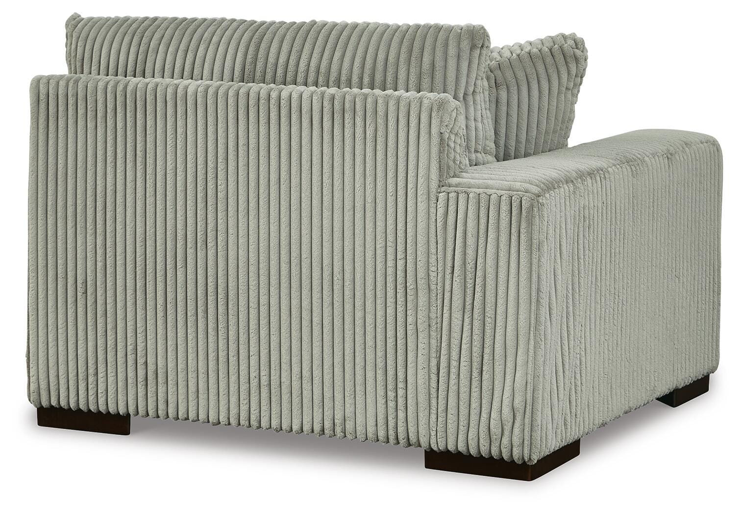Lindyn 3-Piece Sectional and Chair in Fog