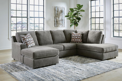 O'Phannon 2-Piece RAF Chaise Sectional in Putty Chenille