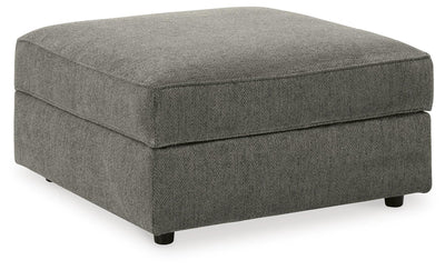 O'Phannon 2-Piece Sectional and Ottoman in Putty
