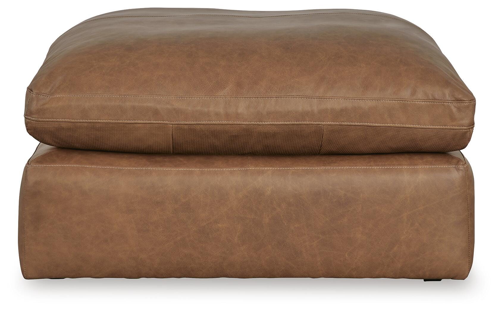 Emilia 3-Piece Sectional and 2 Ottomans in Caramel