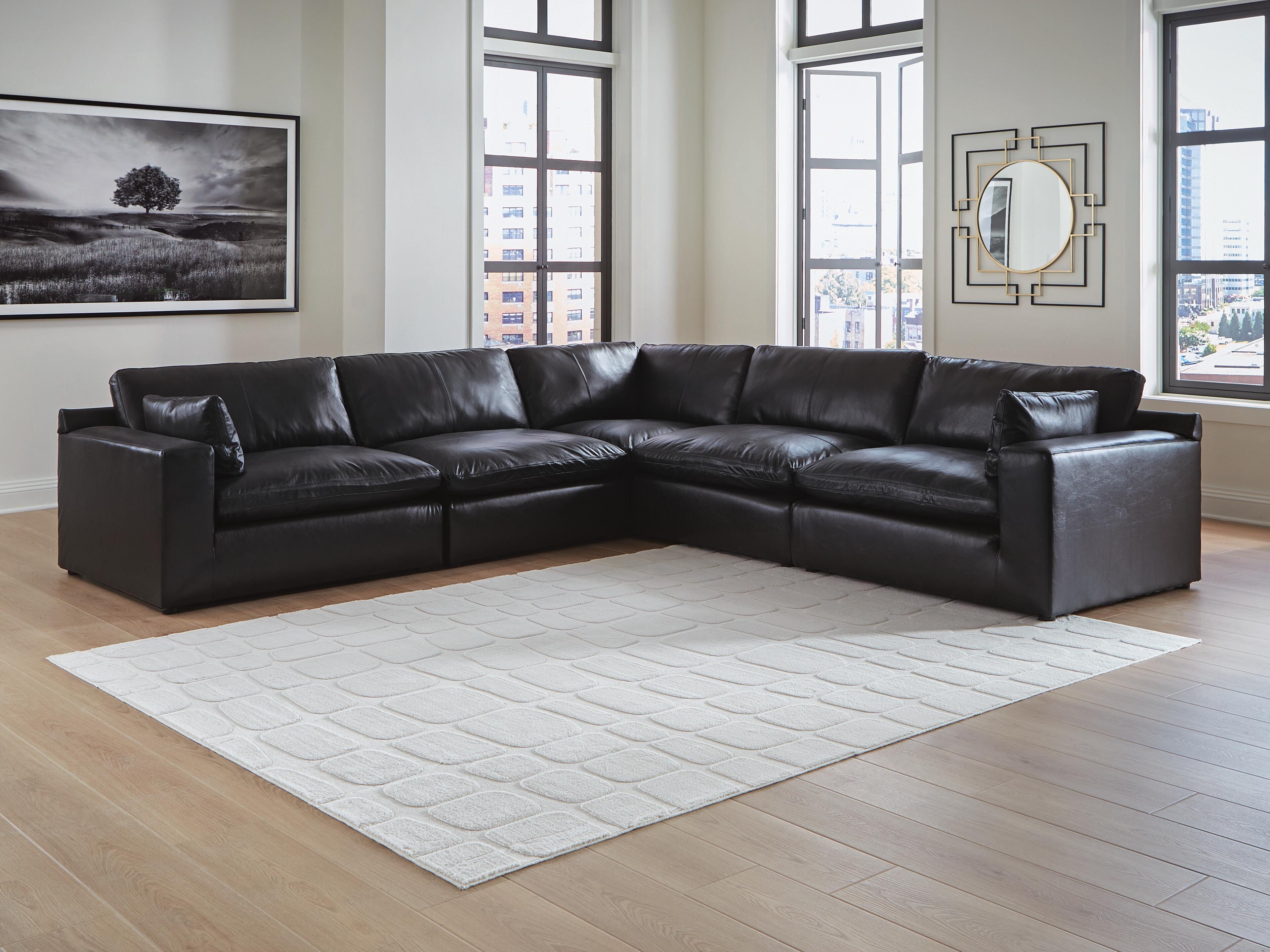 Emilia 5-Piece Sectional in Black Leather