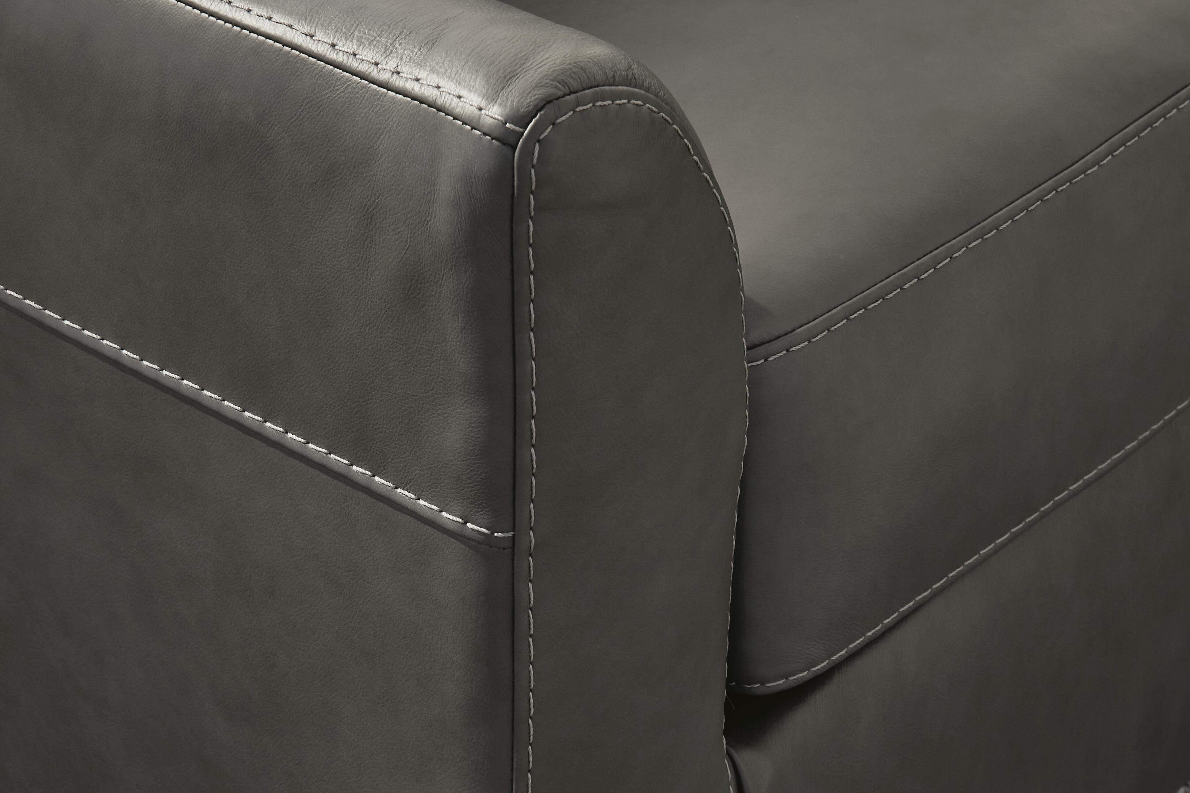 Valderno 2-Piece RAF Chaise Sectional in Fog Leather
