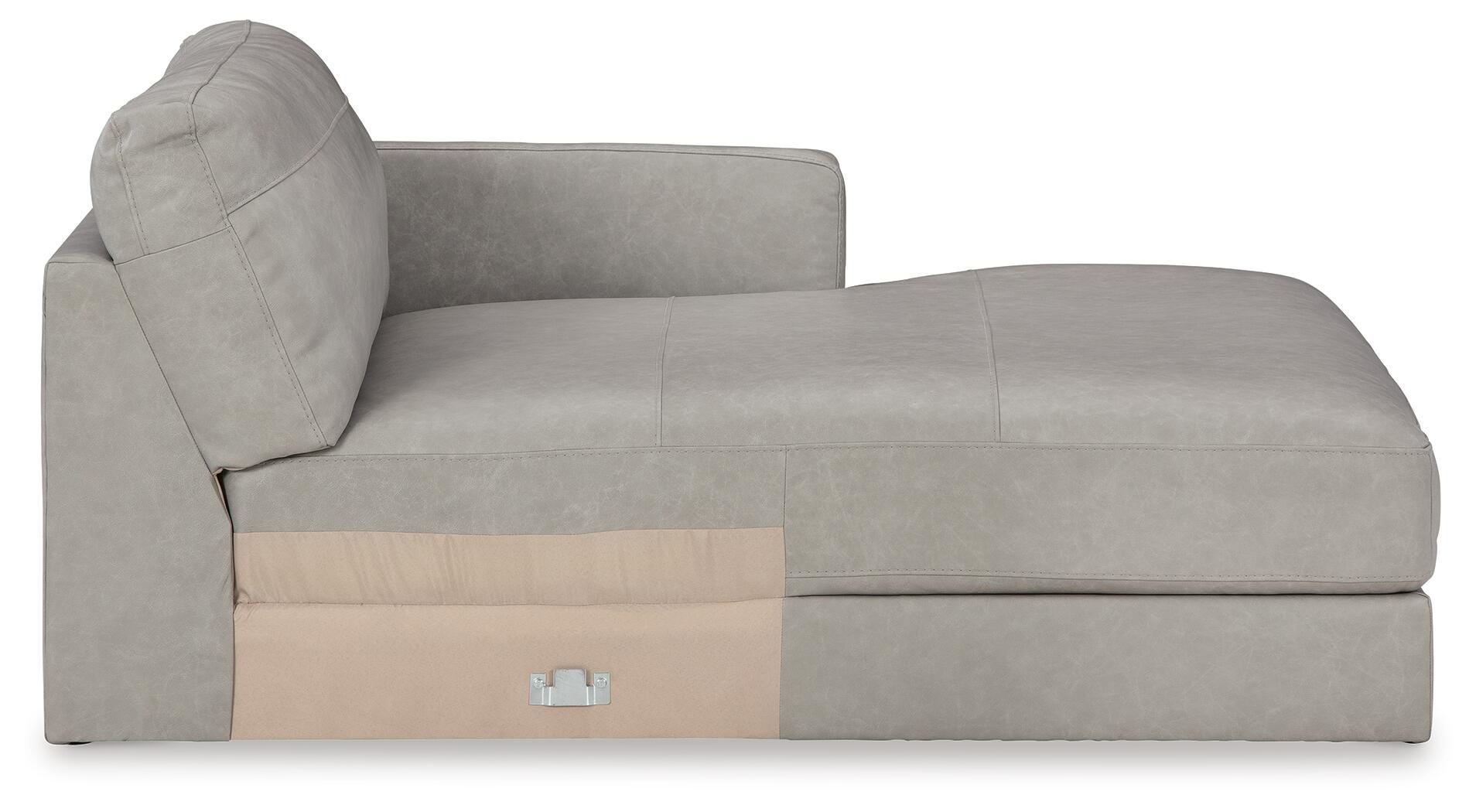 Amiata 2-Piece RAF Chaise Sectional in Glacier Leather