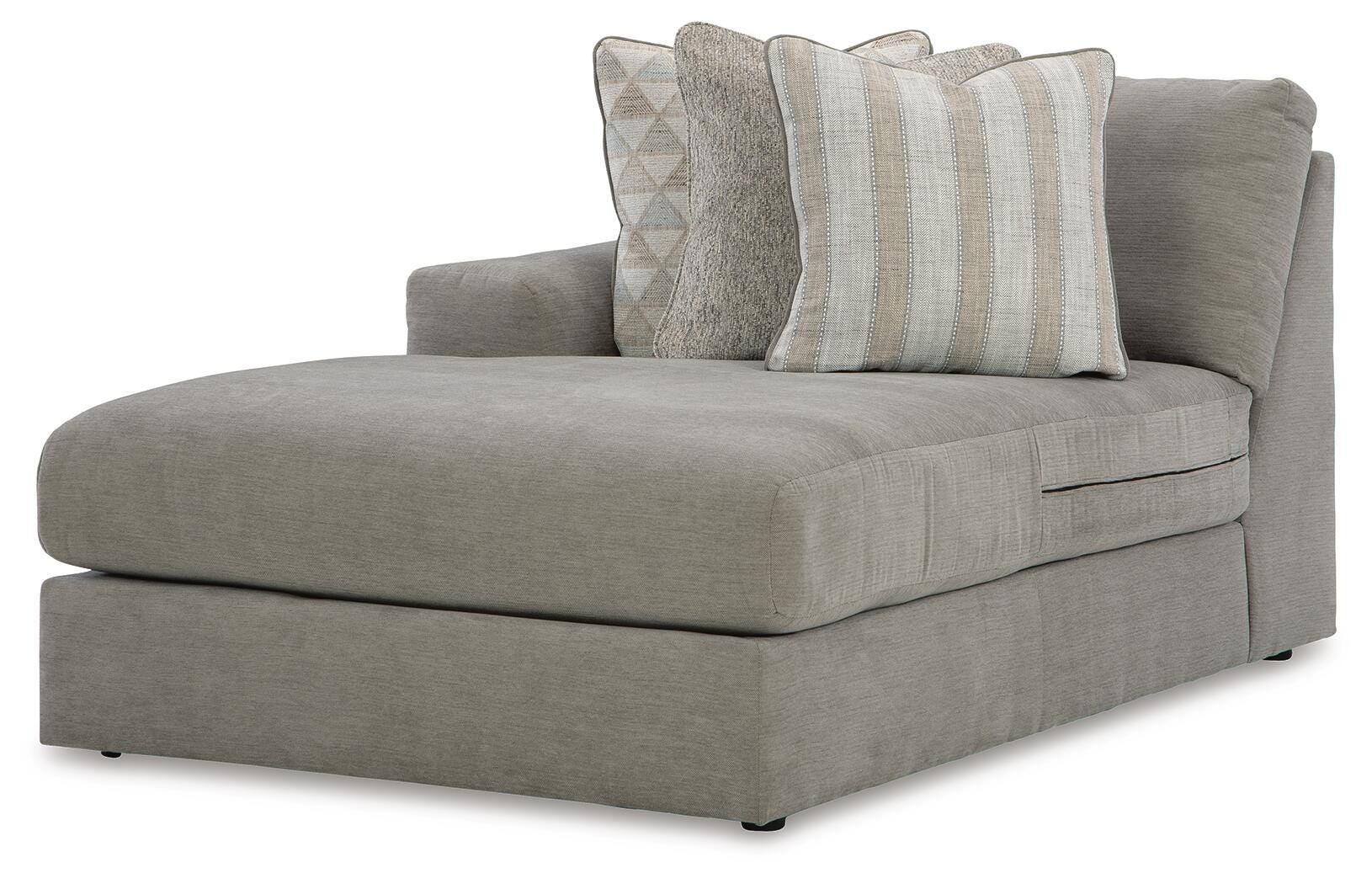 Avaliyah 7-Piece LAF Chaise Sectional in Ash Chenille