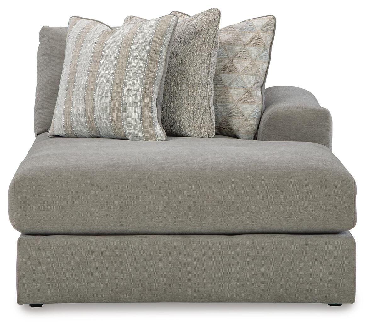Avaliyah 4-Piece RAF Chaise Sectional in Ash Chenille