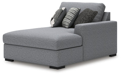 Bealton 3-Piece RAF Chaise Sectional in Salt and Pepper Performance Fabric and Next-Gen Nuvella