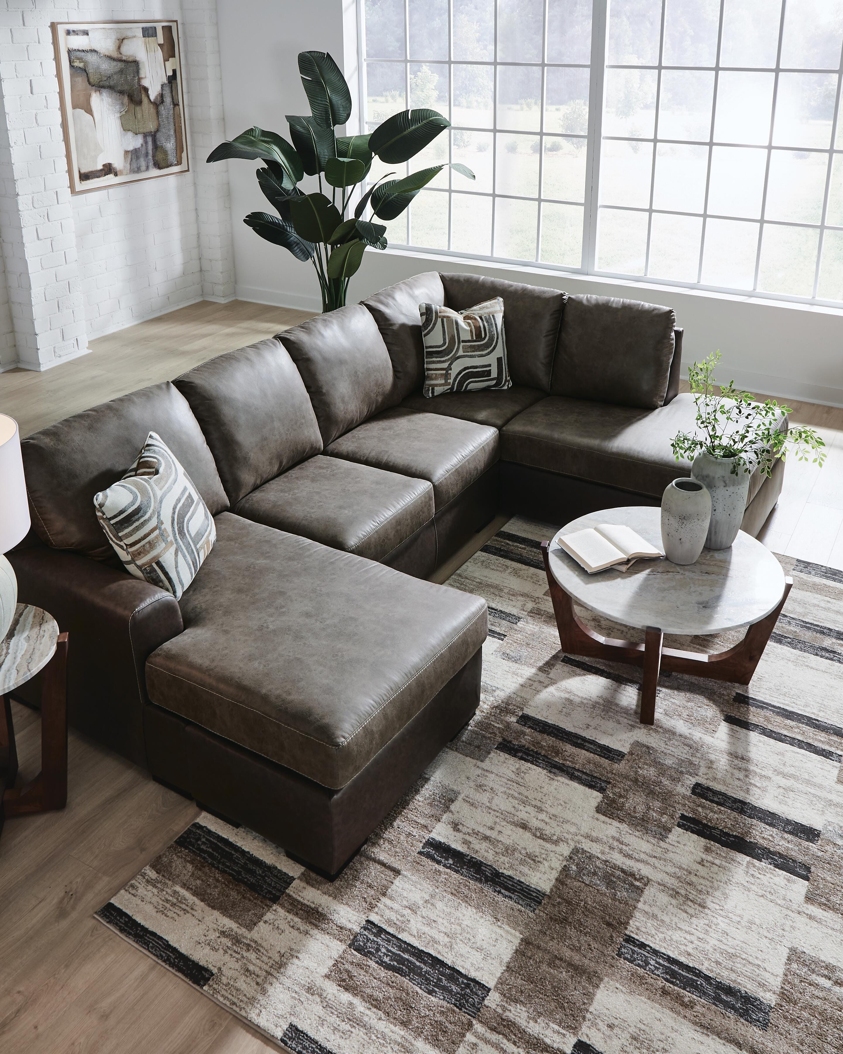 Castille Way 2-Piece Sectional with RAF Sofa Chaise in Fossil