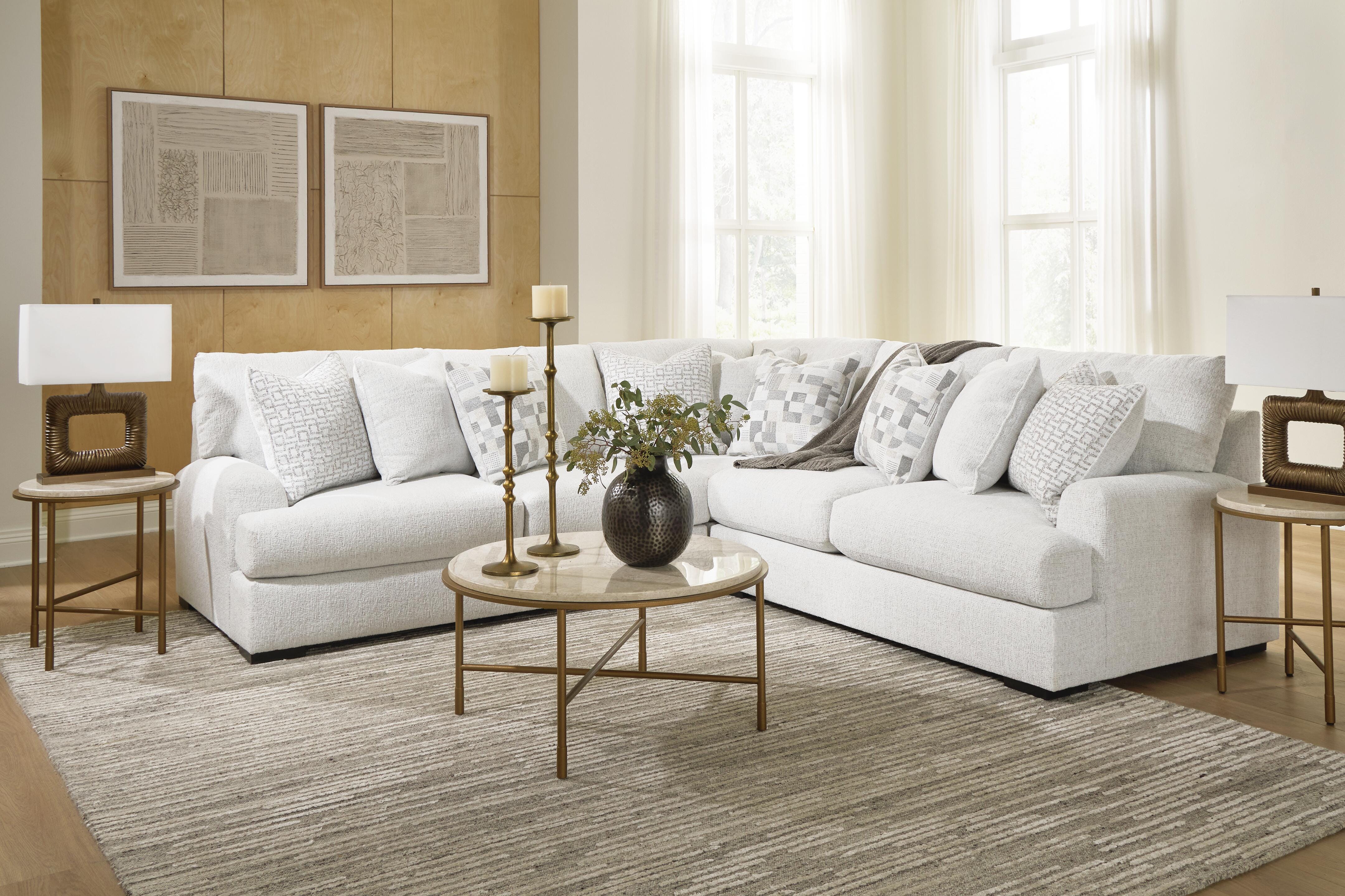 Misty-Lakes 3-Piece Sectional in Chalk