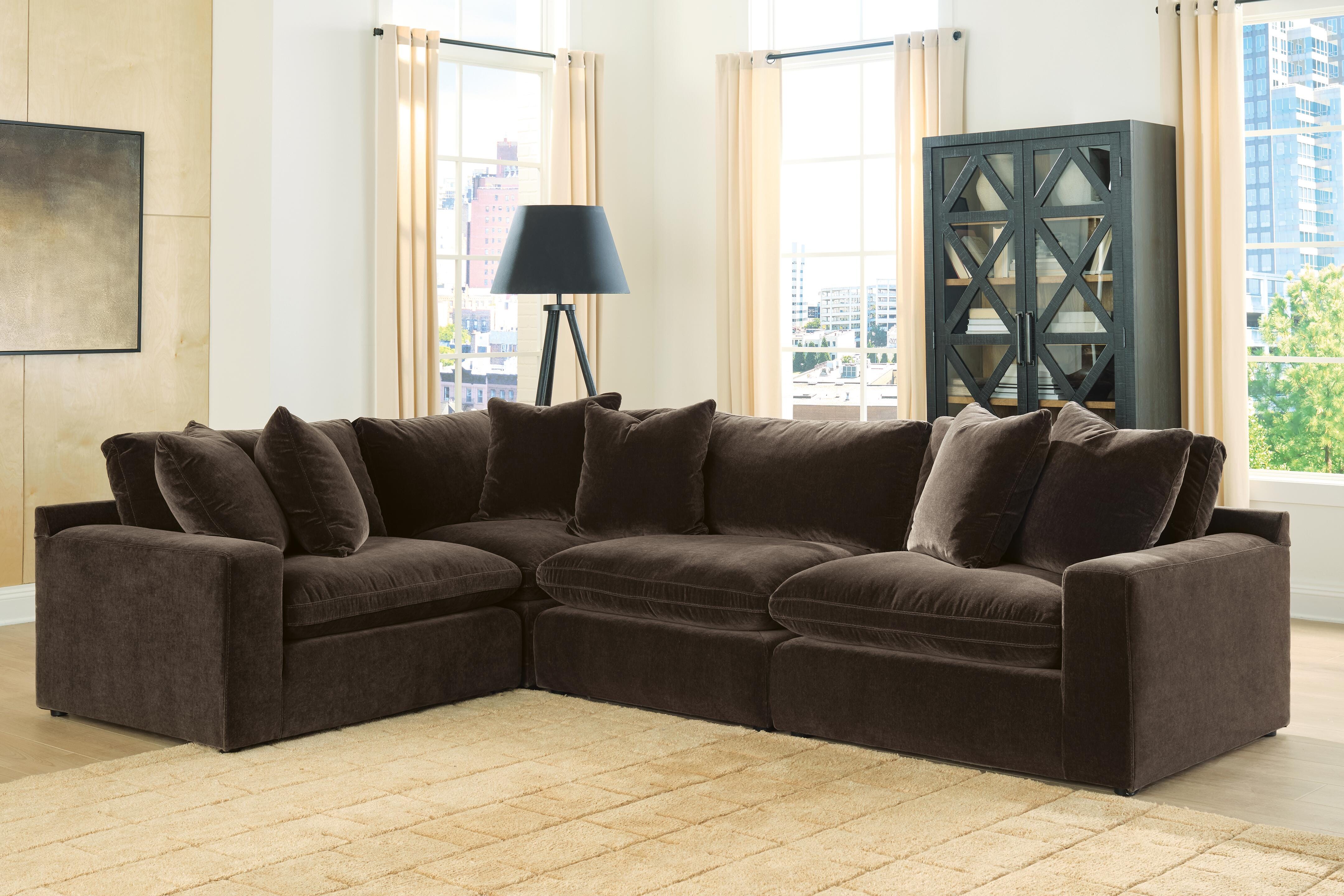 Maxton Heights 4-Piece Sectional in Bittersweet