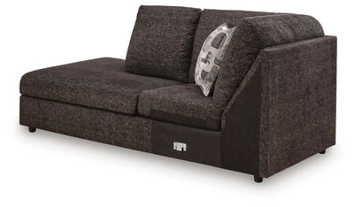 Lentiz 2-Piece Sectional with Chaise  in Onyx