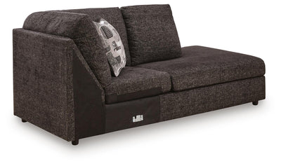 Lentiz 2-Piece Sectional w/ Chaise in Onyx