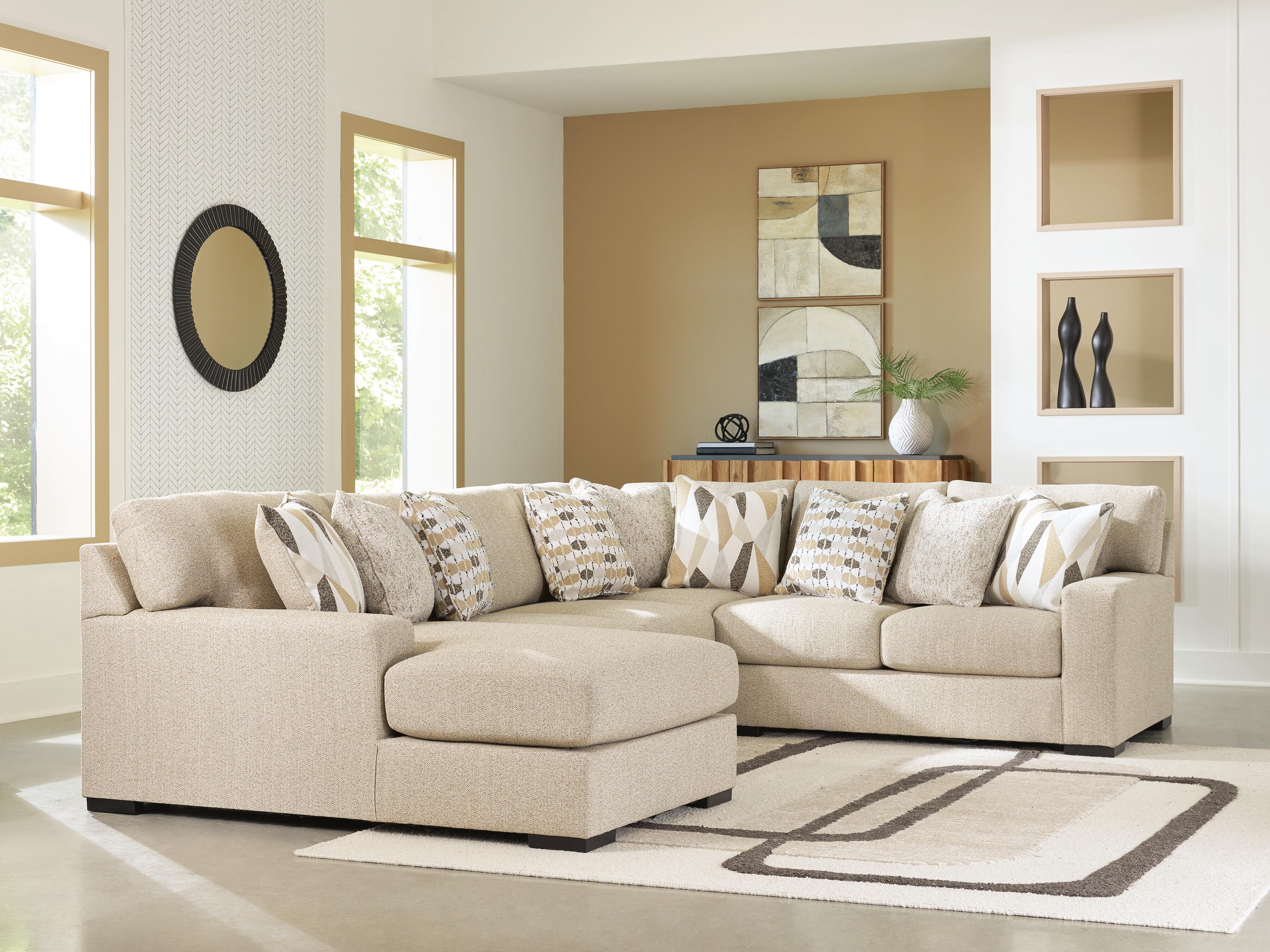 Laurelgrove 4-Piece LAF Chaise Sectional in Pebble