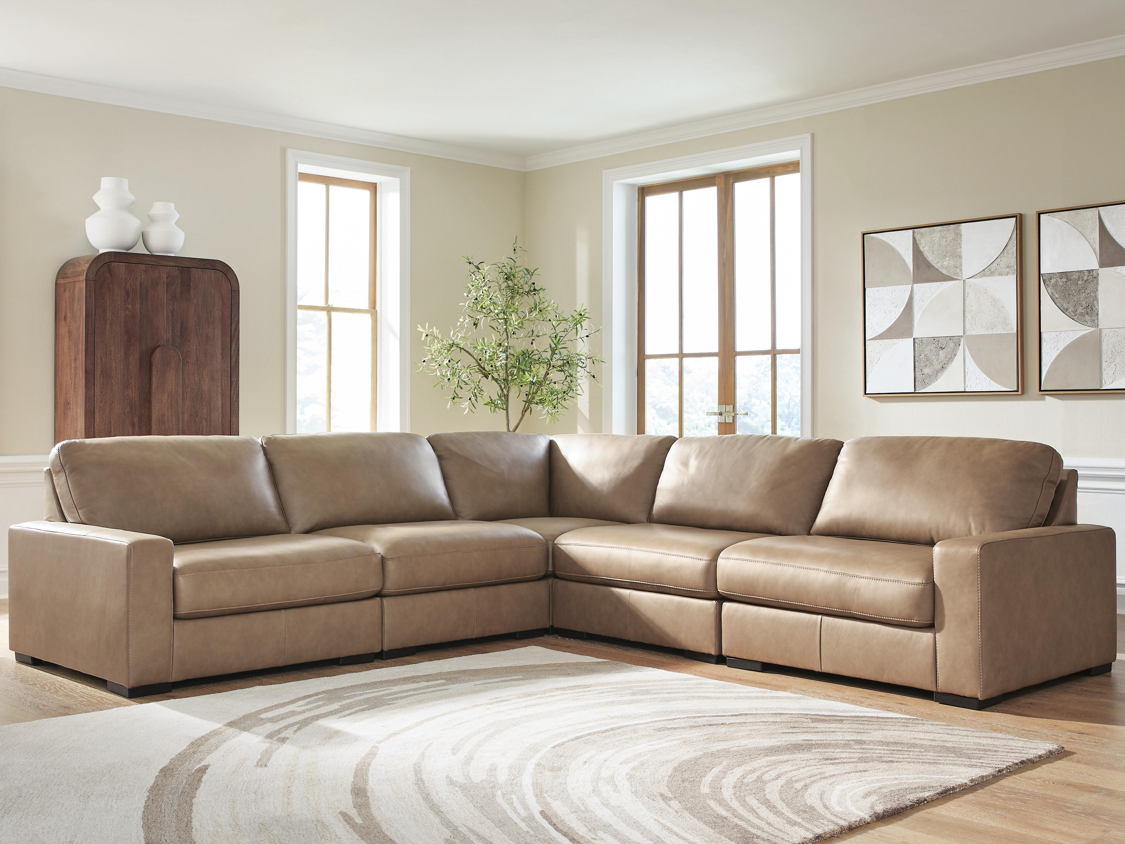 Veronella 5-Piece Sectional in Sahara Leather