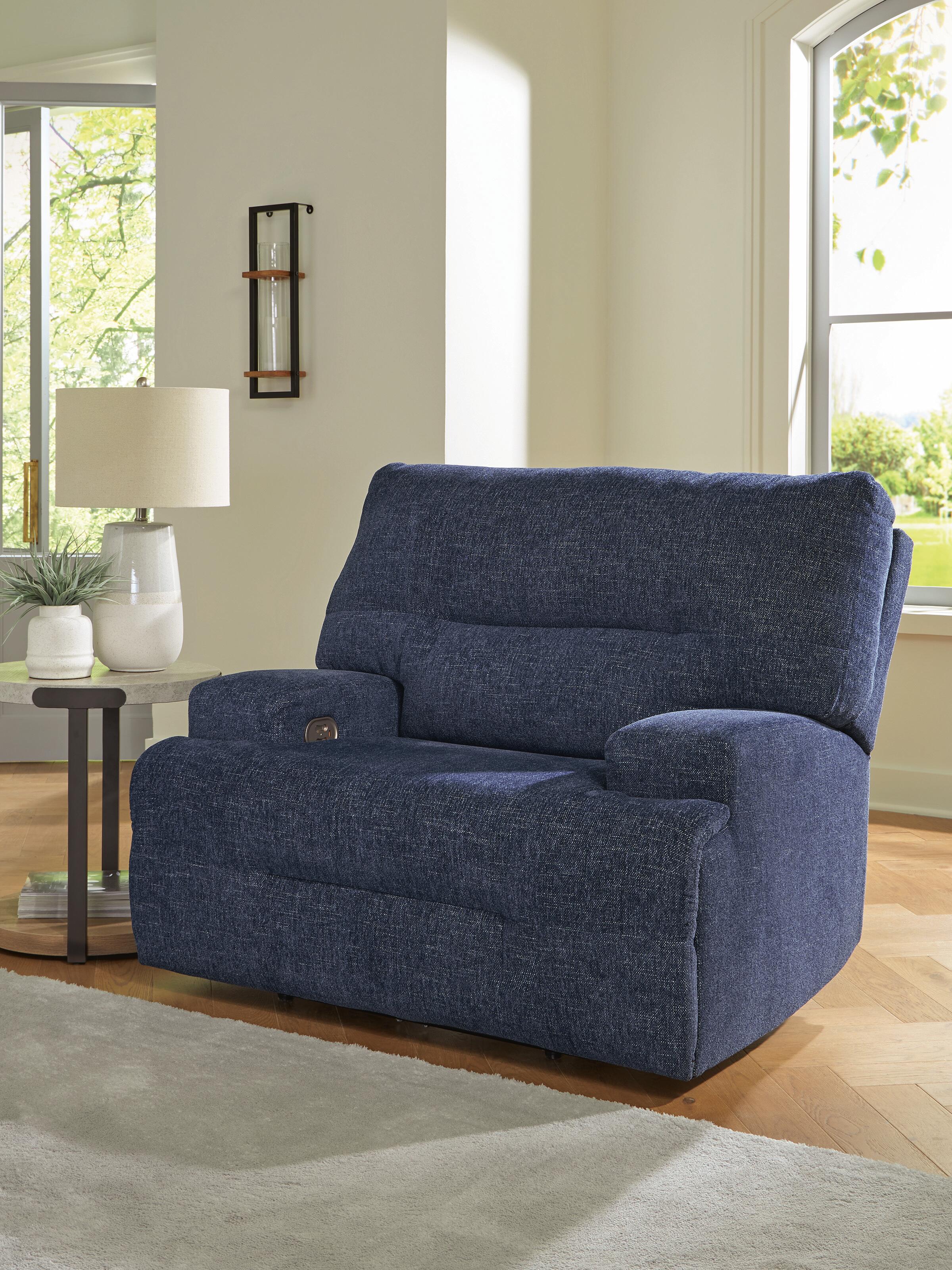 Acklen Place 2-Piece Sectional and Oversized Recliner in Navy