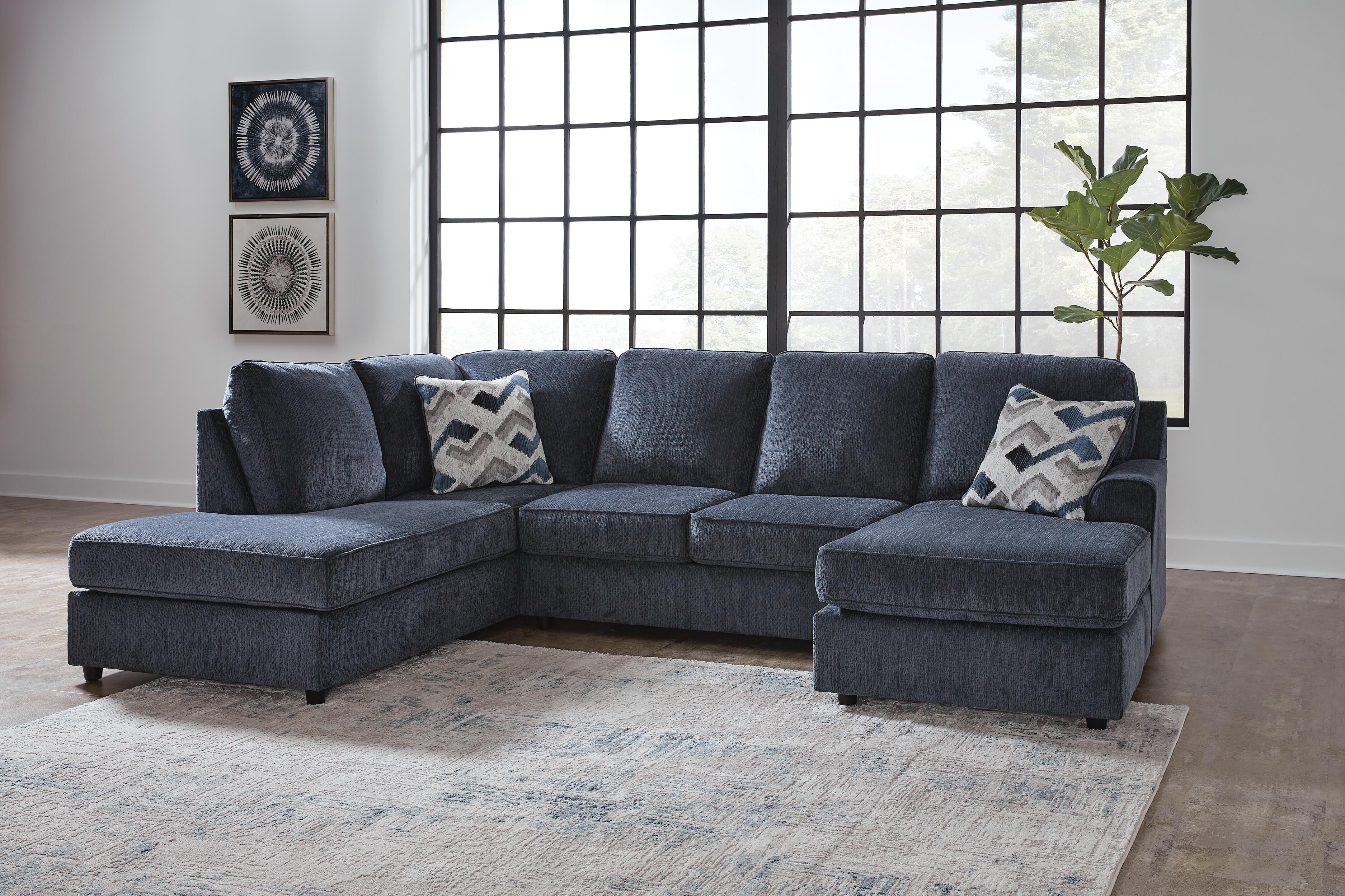 Albar Place 2-Piece RAF Sectional in Cobalt Chenille