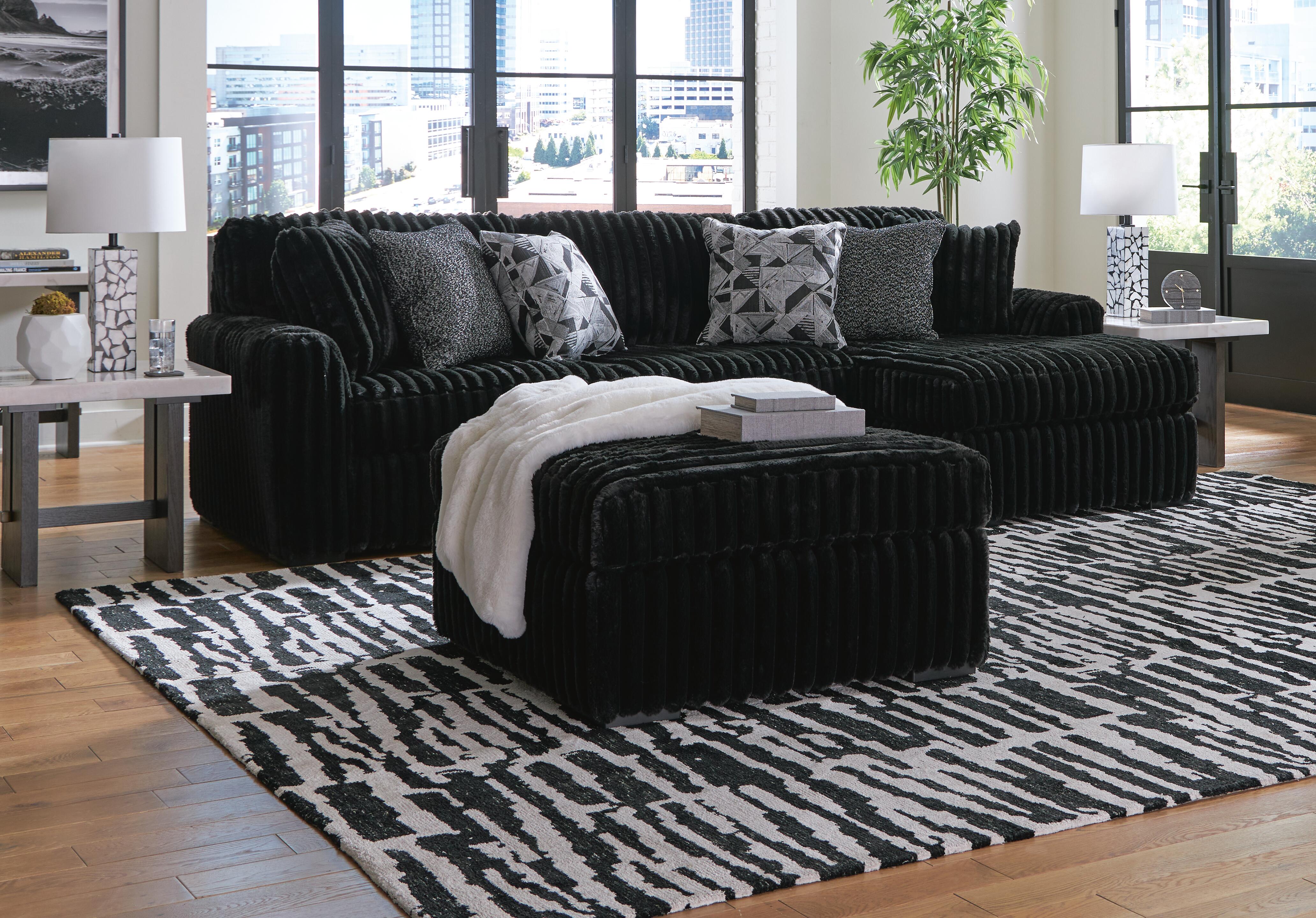 Midnight-Madness 3-Piece RAF Sectional in Onyx
